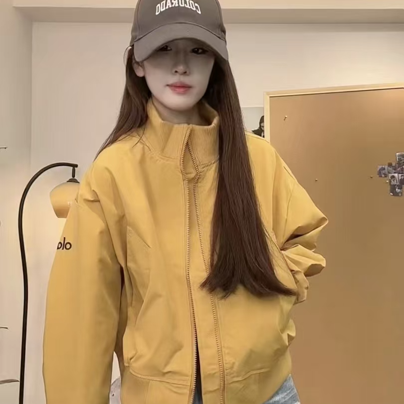 宽松型女秋季立领刺绣短外套2025新款韩版夹克显瘦百搭户外运动风