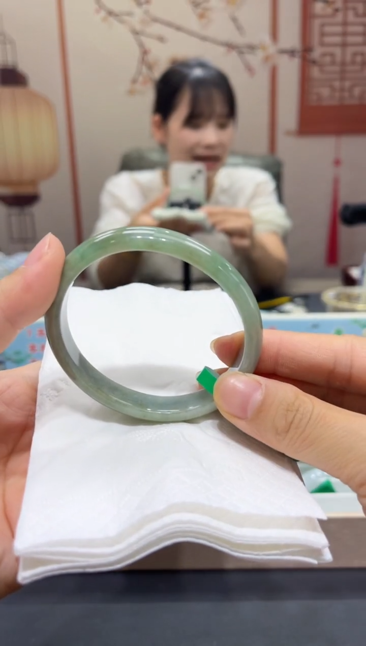 翡翠手镯未镶嵌00007242