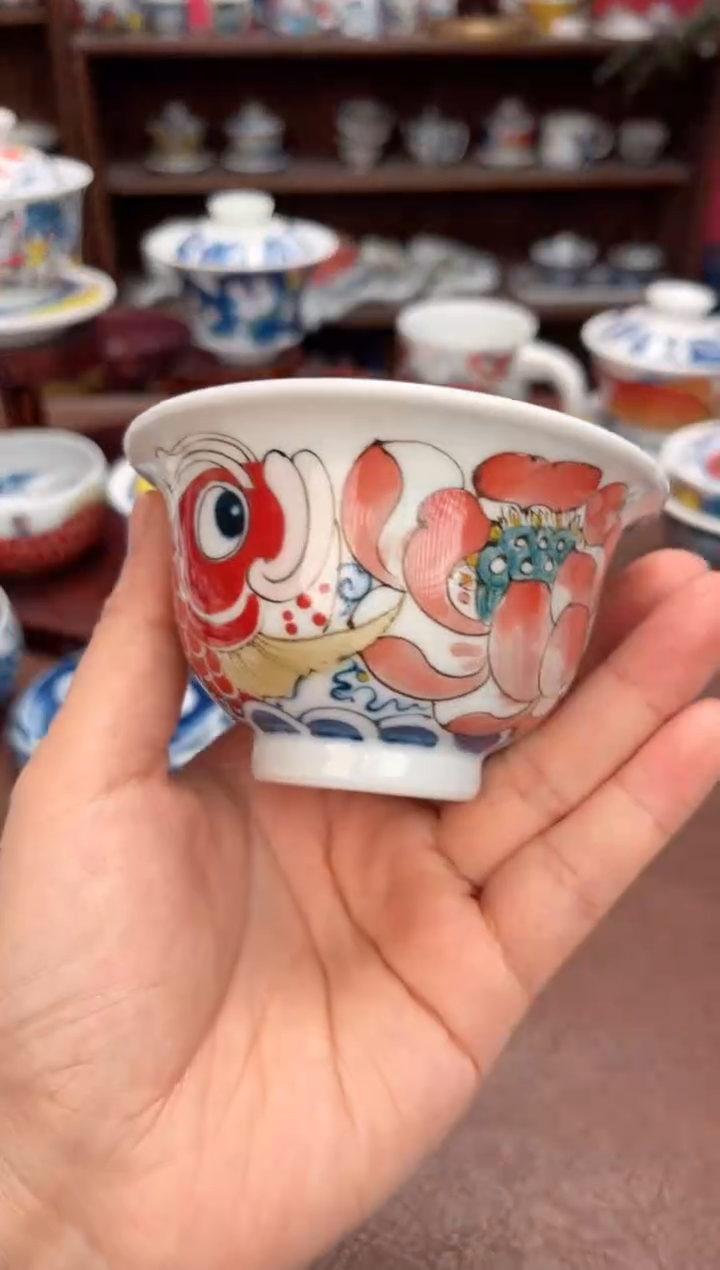 【闪购商品】宠粉福利价        莲年有鱼压手杯