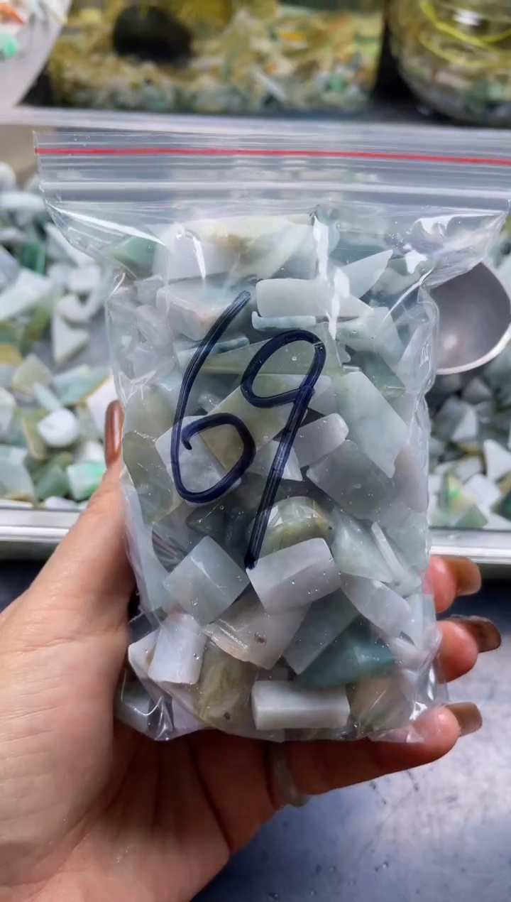 配石翡翠天然翡翠小号500克69