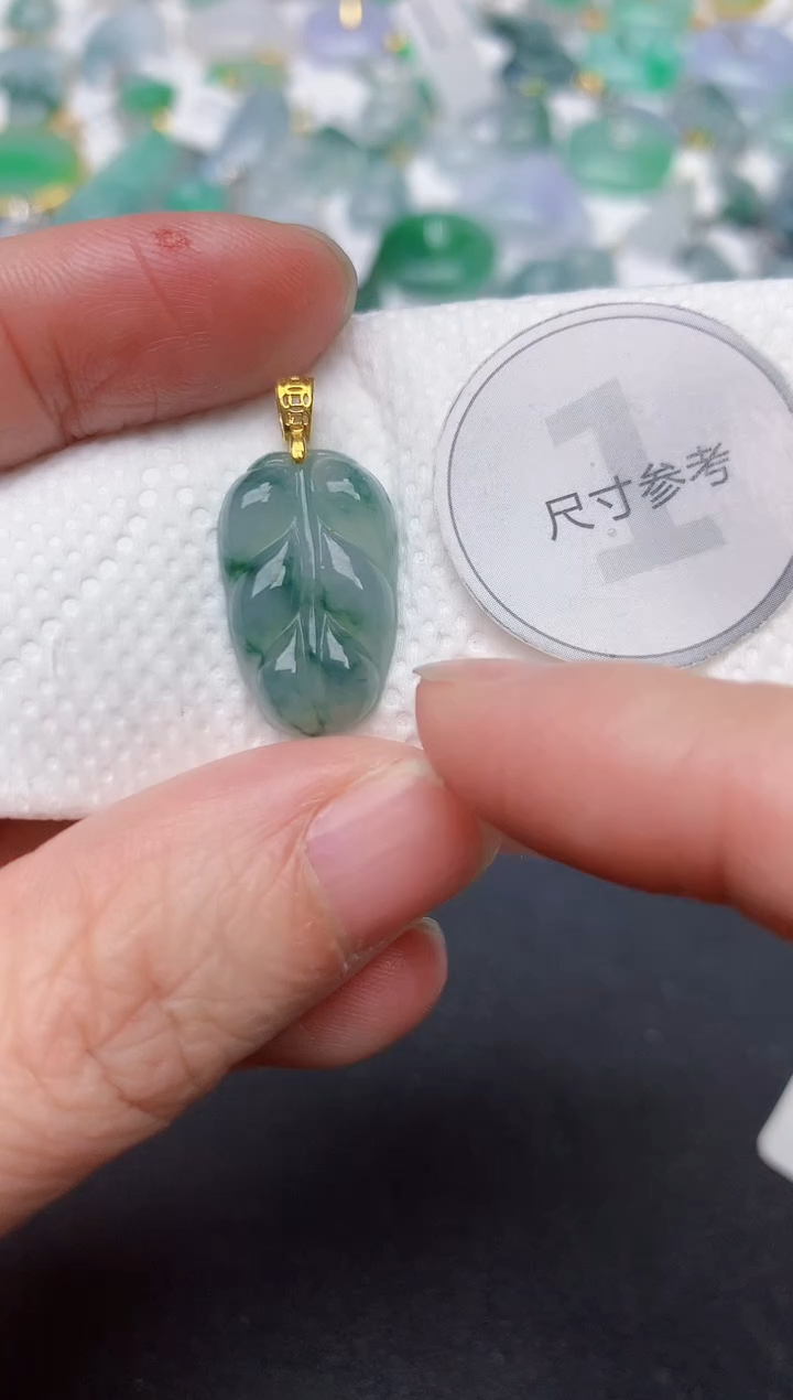 颈饰未镶嵌翡翠天然缅甸A货翡翠