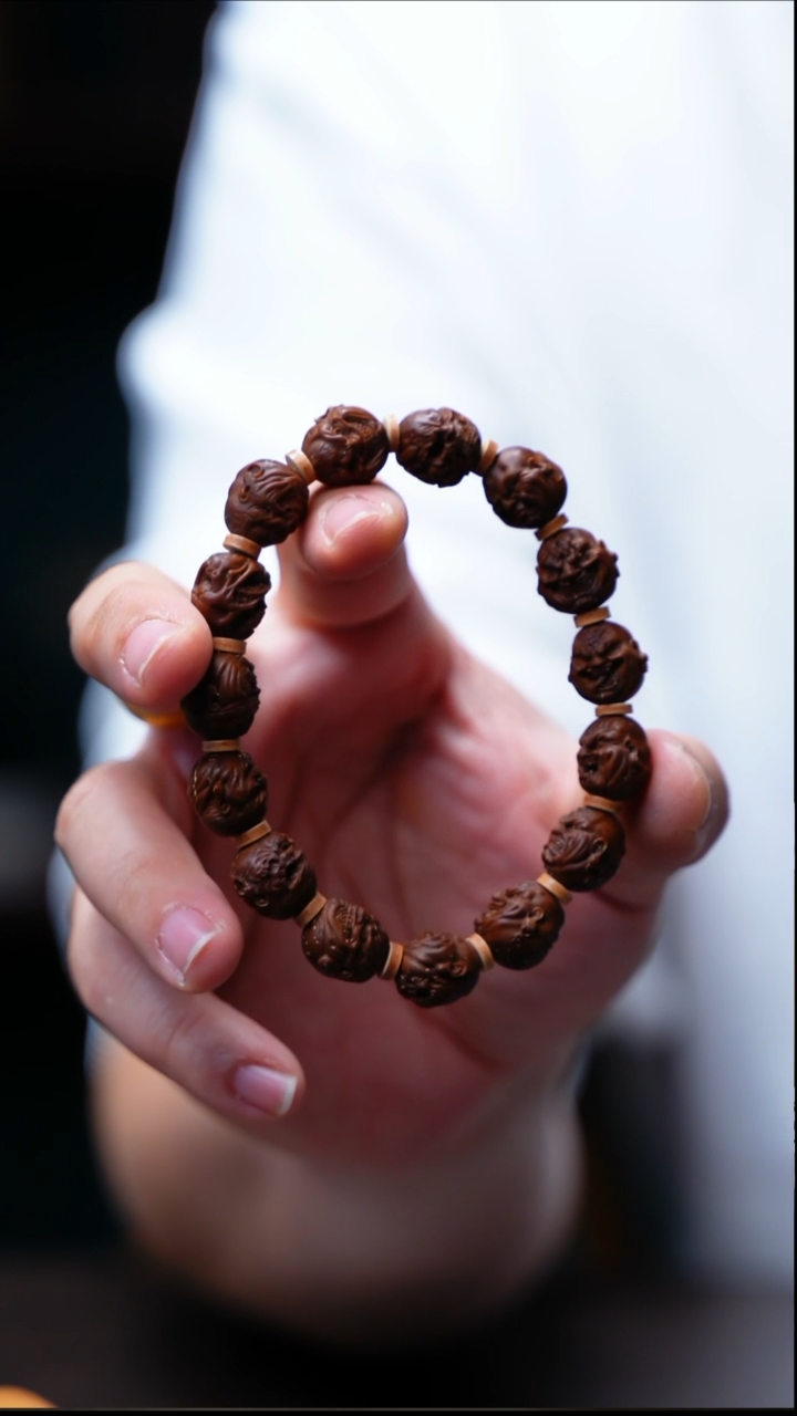 手串/手链橄榄核滴***源紫金鼠恶僧