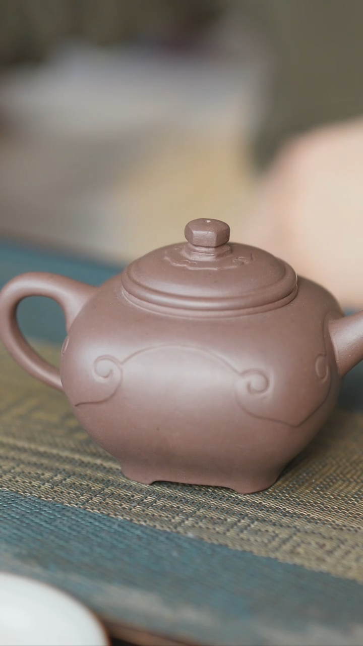 【闪购商品】喀左三川紫砂原矿手工制作