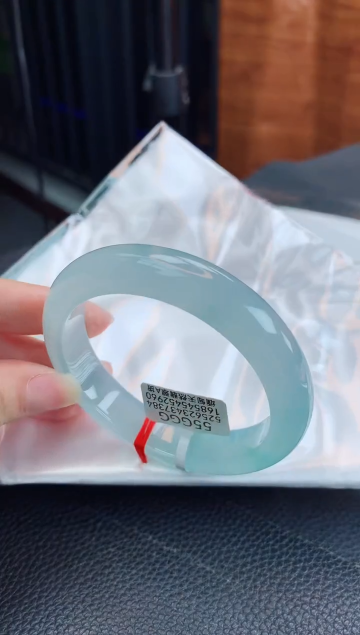 【闪购商品】翡翠手镯未镶嵌缅甸天然翡翠A货手镯