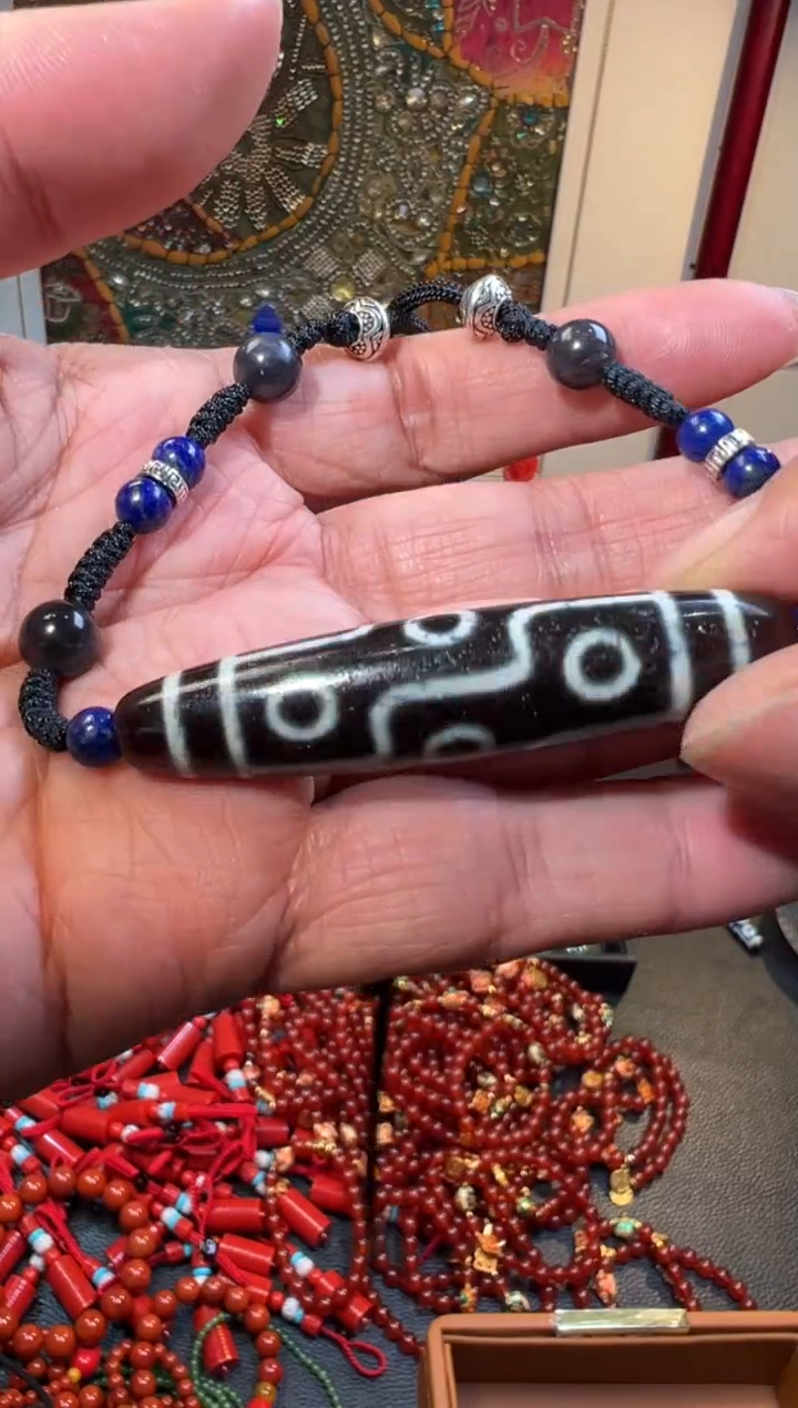 【闪购商品】玛瑙/玉髓颈饰未镶嵌九眼珠珠