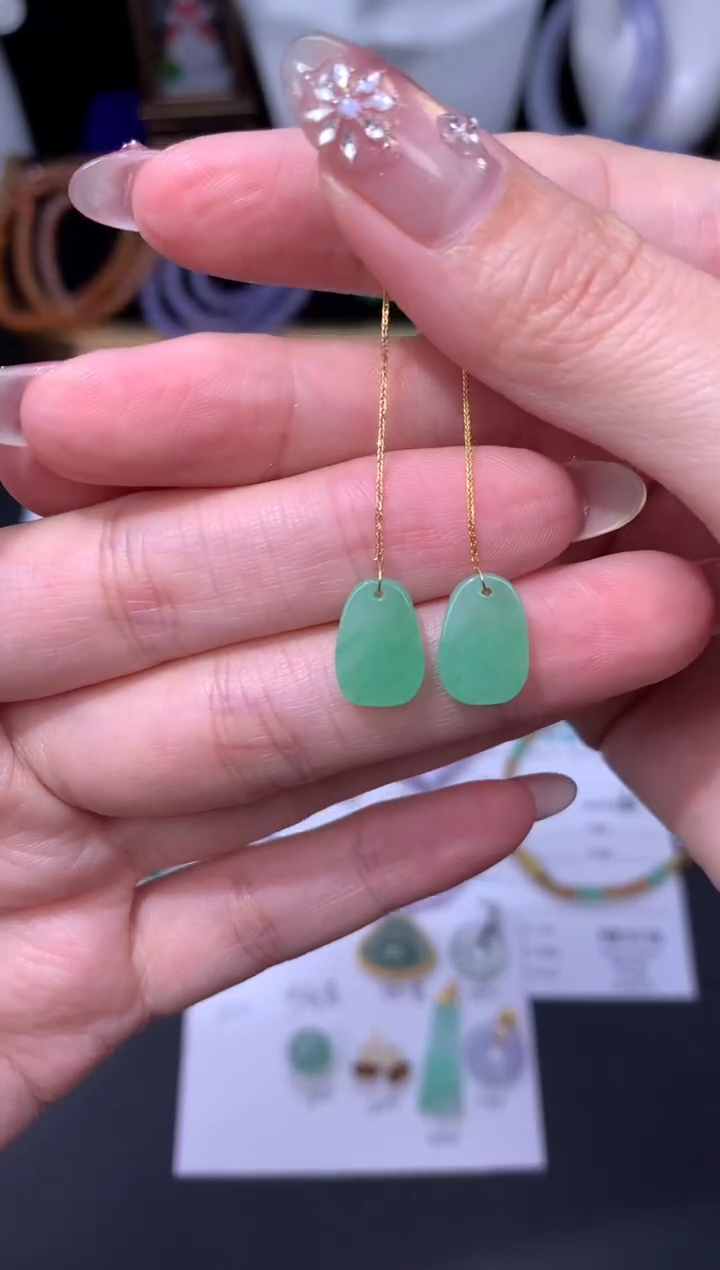 18K金镶嵌定制翡翠48小时鉴赏期 退货不扣服务费