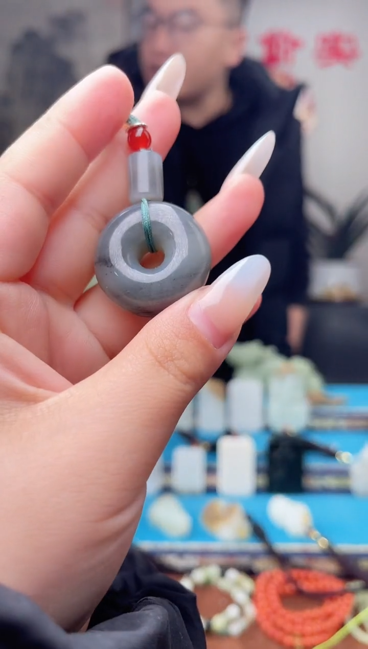 【闪购商品】和田玉挂件未镶嵌1