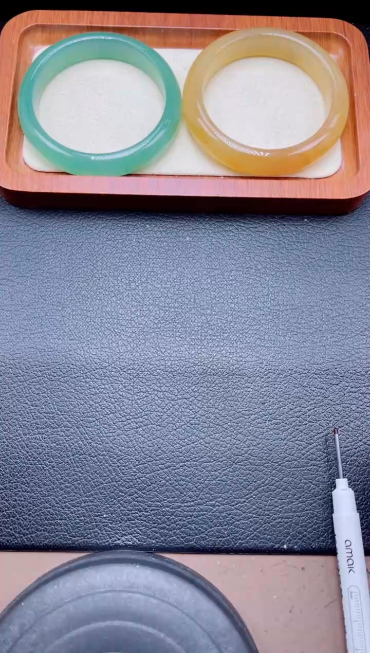 未镶嵌手镯石英质玉181-58