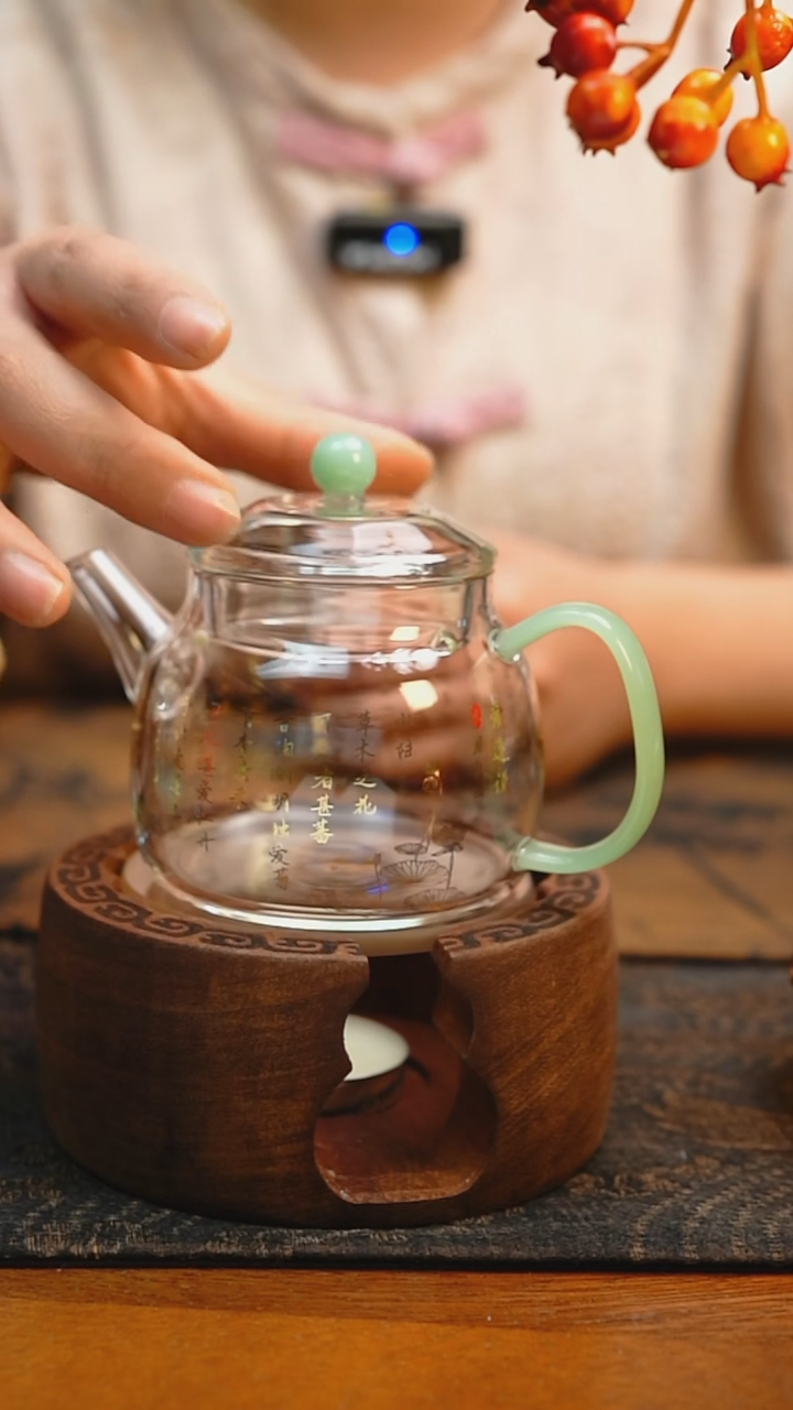 【闪购商品】爱莲说言卿壶-浅玉色