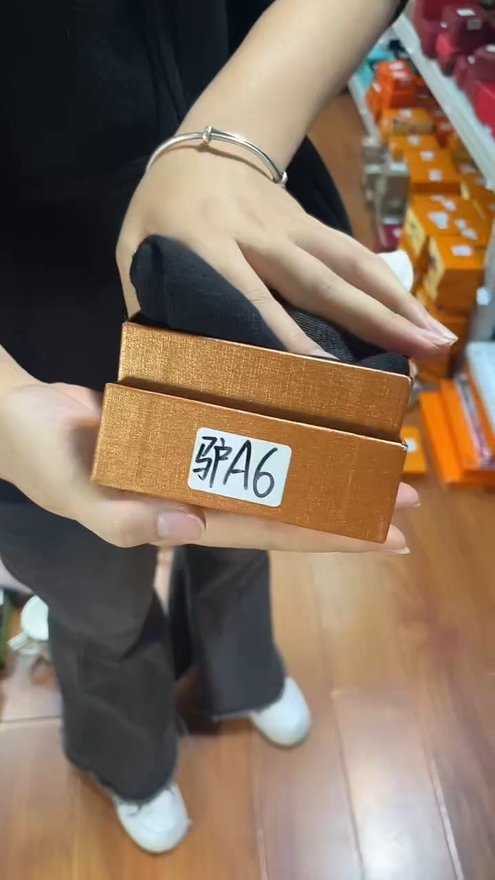 杯鸿辉家品牌瓷器，京东包邮！