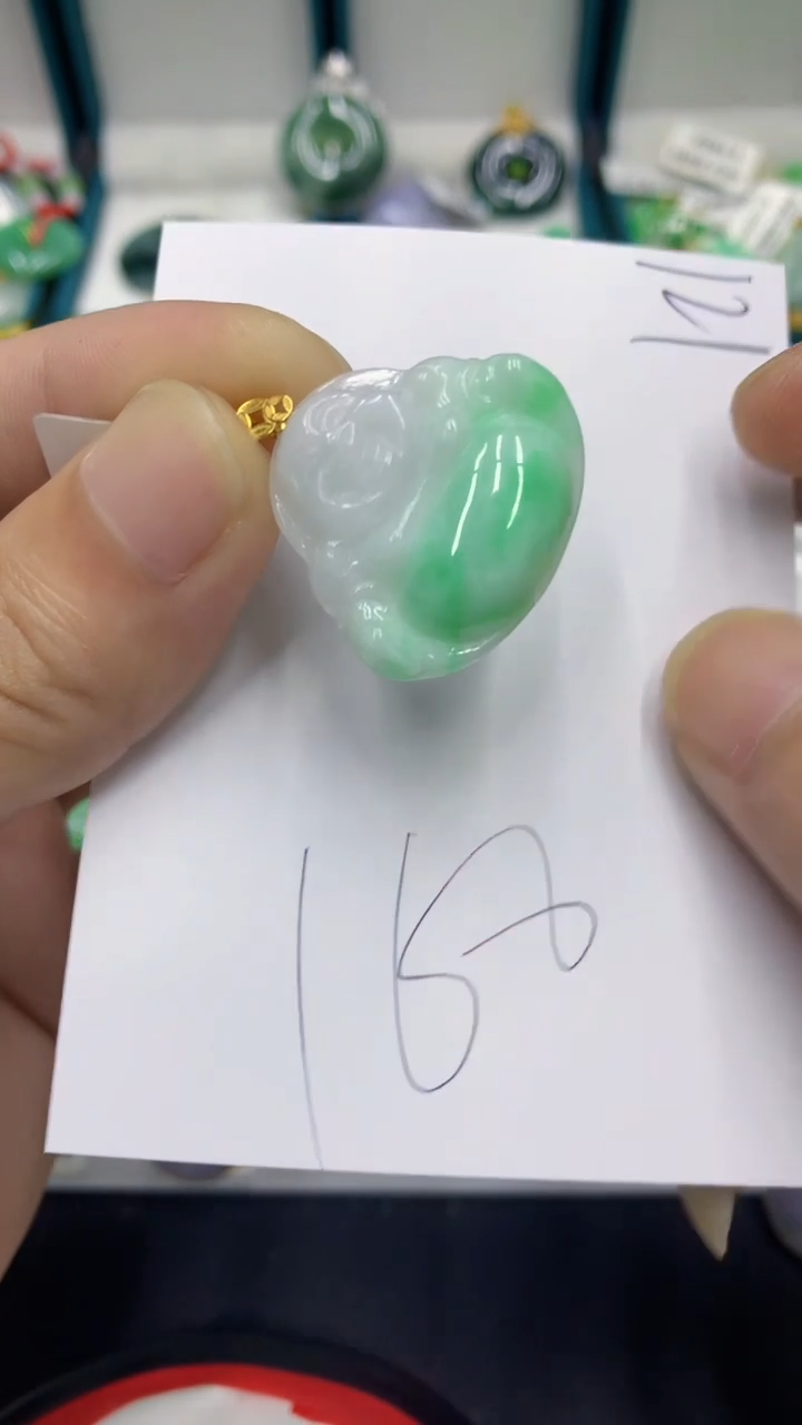 【闪购商品】翡翠颈饰18K金镶嵌翡翠