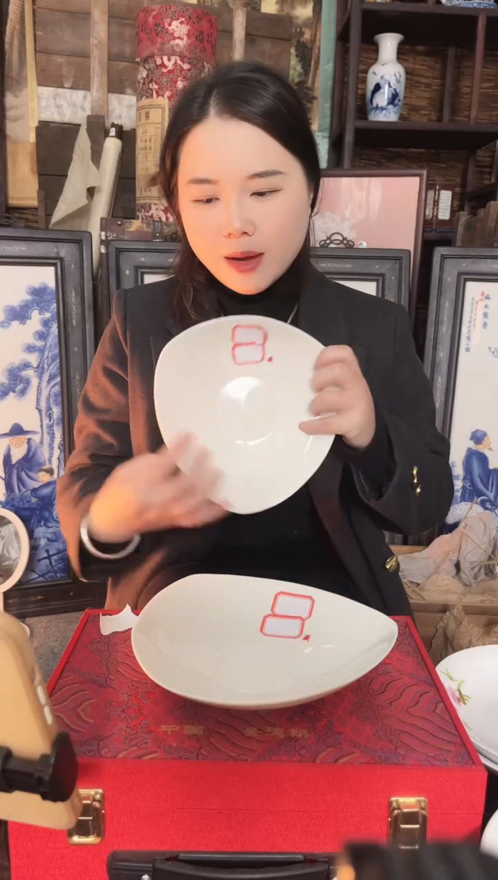 陶景德镇陶瓷摆件C237