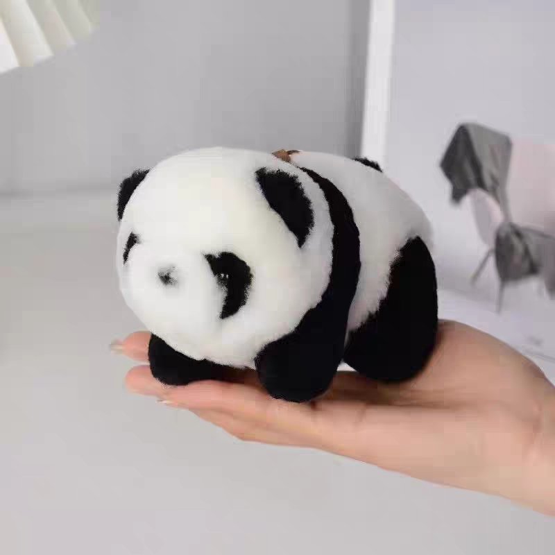真羊毛可爱熊猫汽车钥匙扣挂件皮草包包挂饰