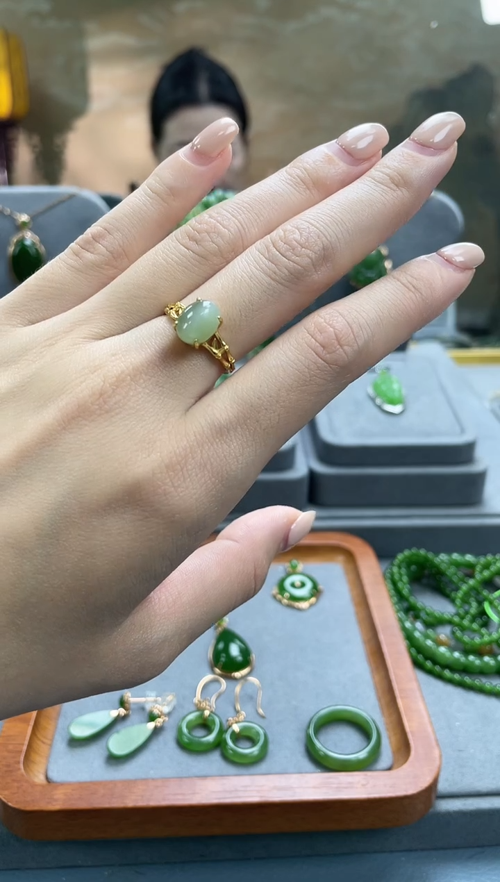 银S925镀金镶嵌戒指和田玉银S925镀金镶嵌 戒指 和田玉