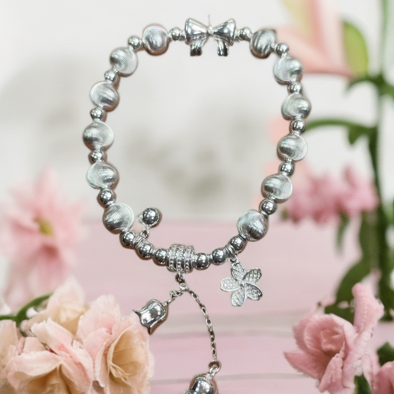 YZ009 猫眼花朵蝴蝶银色精品手链无礼盒