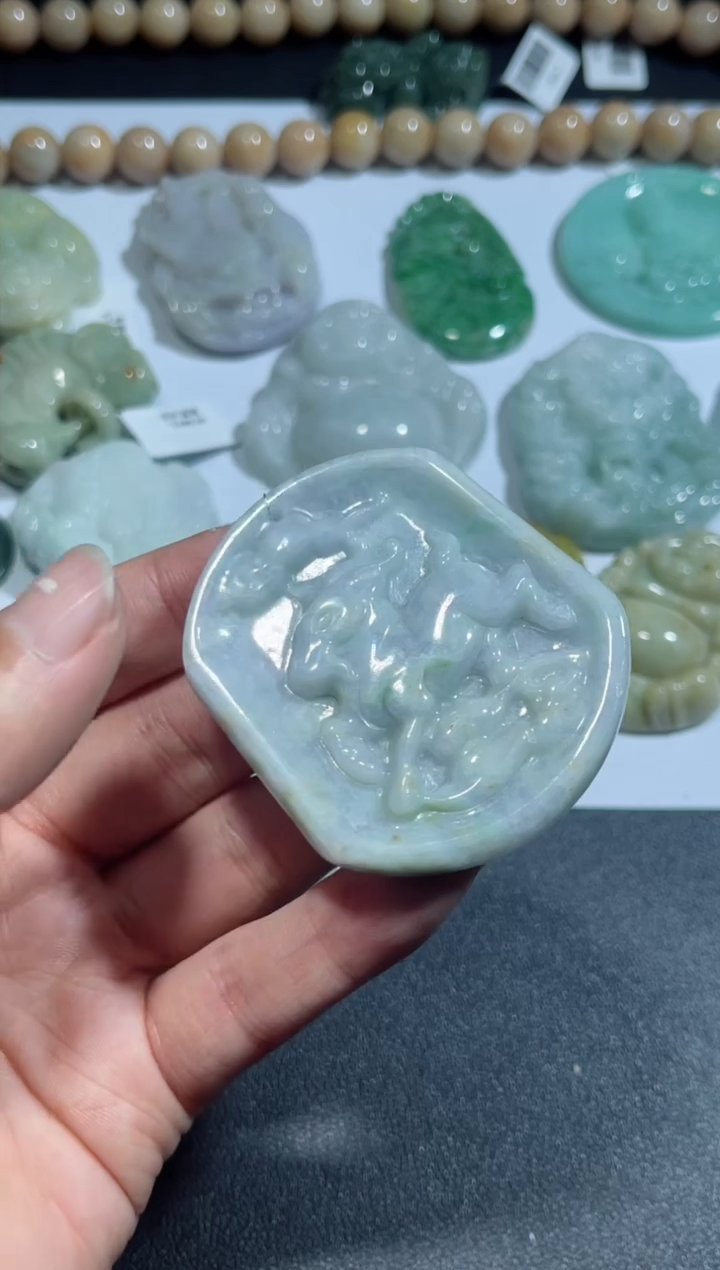 【闪购商品】翡翠颈饰未镶嵌00019929