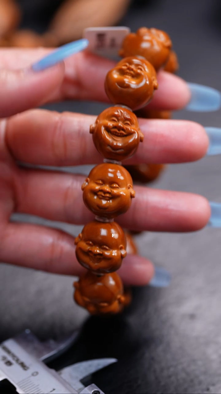 【闪购商品】橄榄核吊坠橄榄核