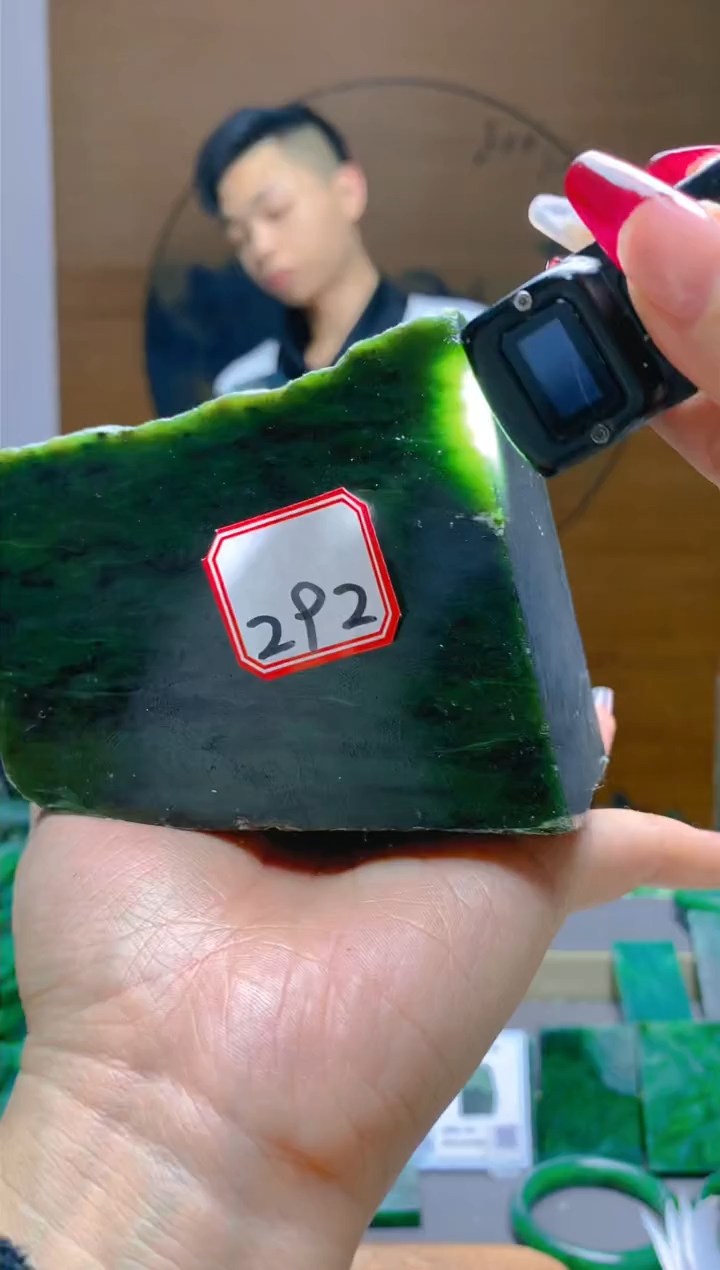 【闪购商品】和田玉（碧玉）珠宝半成品未镶嵌1