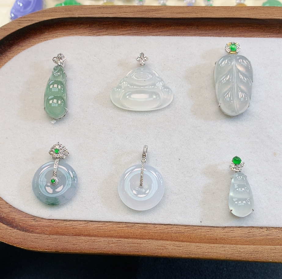 18K金翡翠吊坠礼包2-多样性发其一