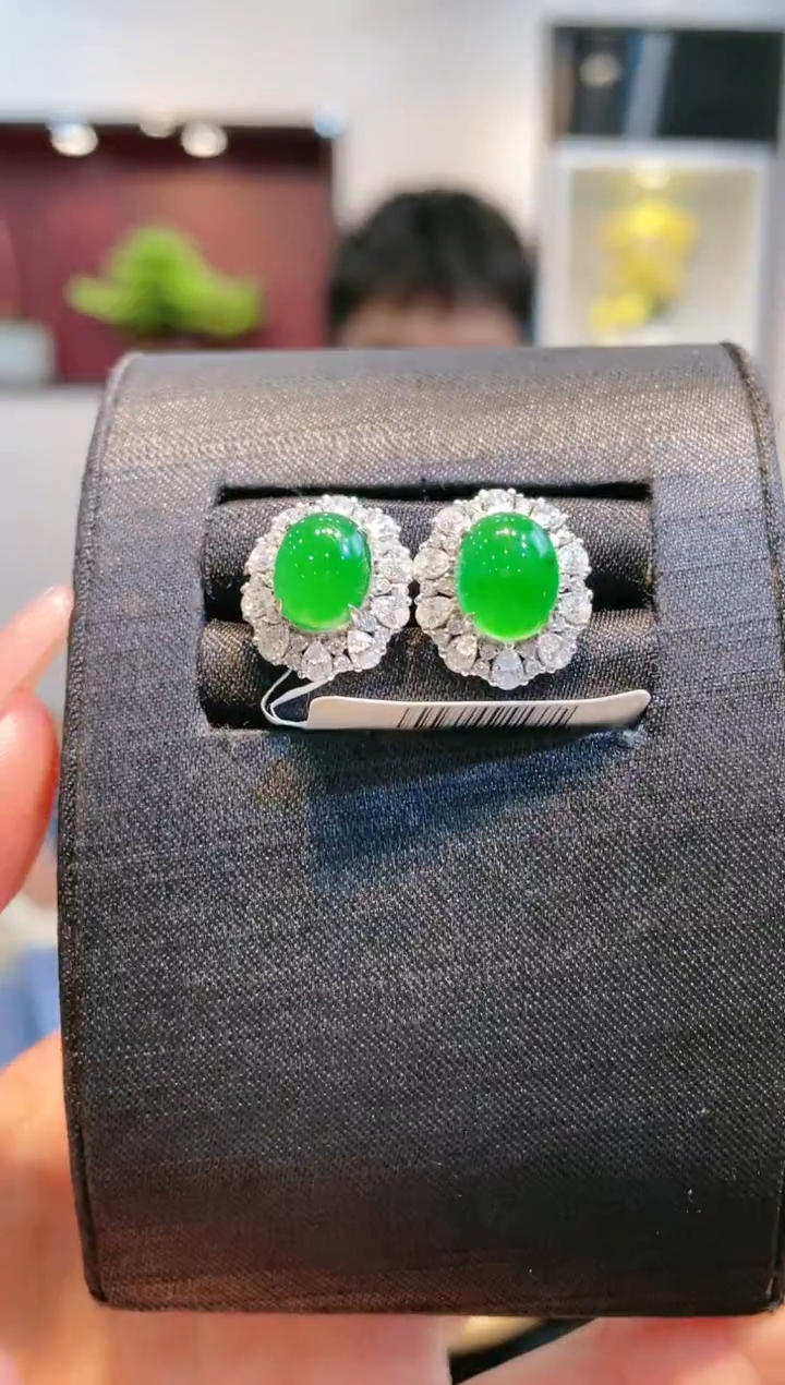 【闪购商品】翡翠颈饰18K金镶嵌A39天然A货翡翠耳饰