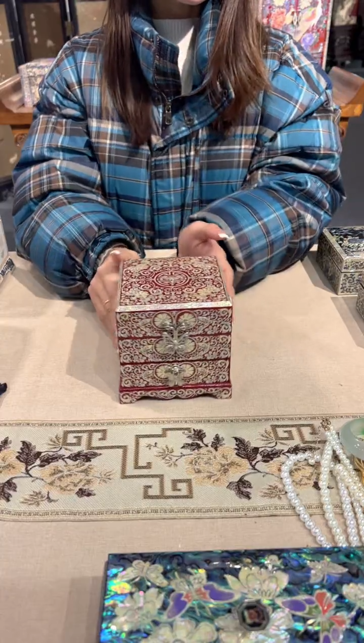 【闪购商品】红底寿·弘贝雅螺钿漆器文化馆