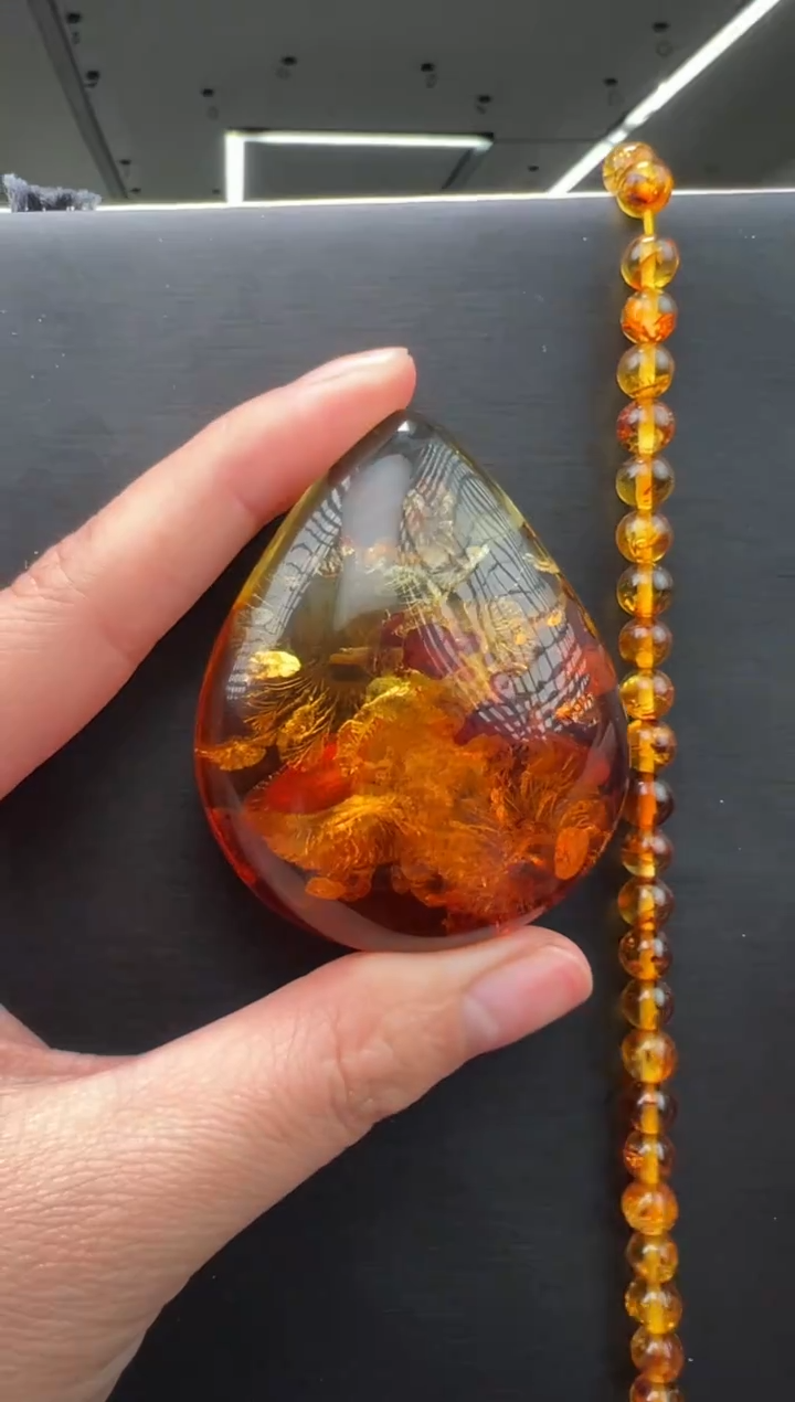 琥珀颈饰未镶嵌吊坠