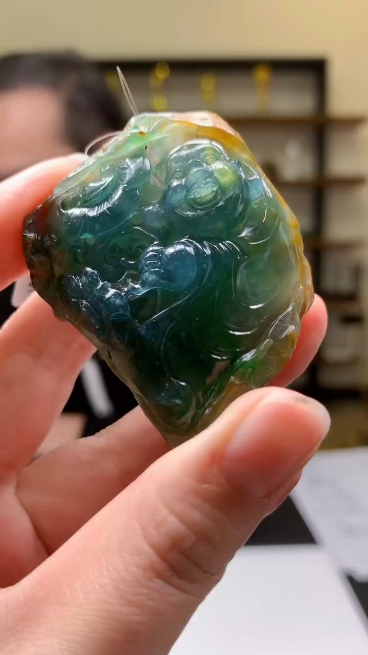 【闪购商品】定制翡翠未镶嵌8046yx-毛货挂件127