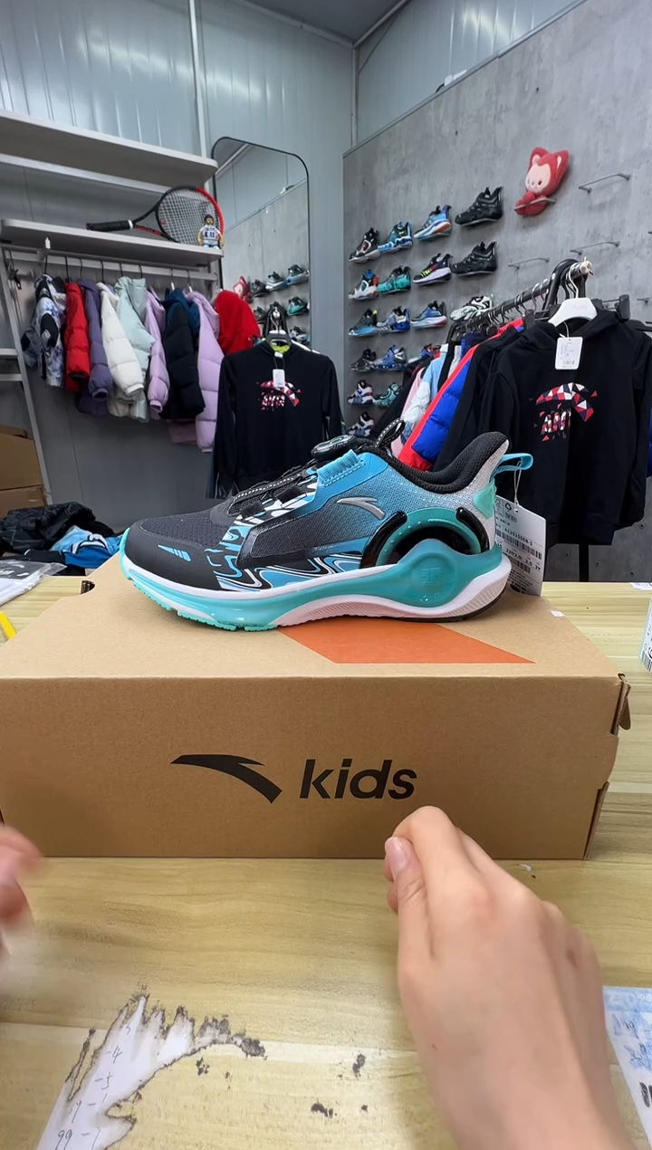 【闪购商品】安踏儿童鞋子尺码：35