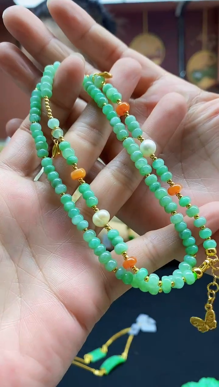 颈饰未镶嵌翡翠项链