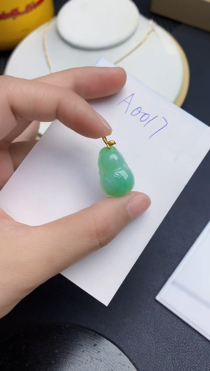 【闪购商品】翡翠颈饰18K金镶嵌000000000