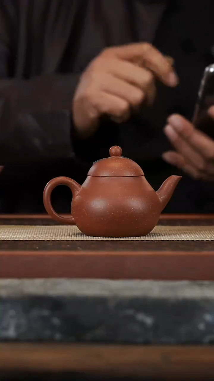 茶壶紫砂160毫升红降坡梨形