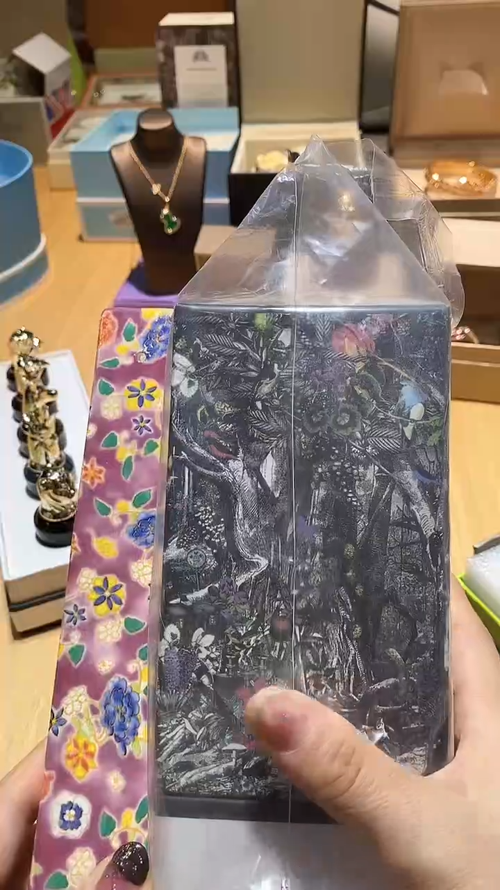 【闪购商品】瓷片锅碗瓢盆一件不剩鹿