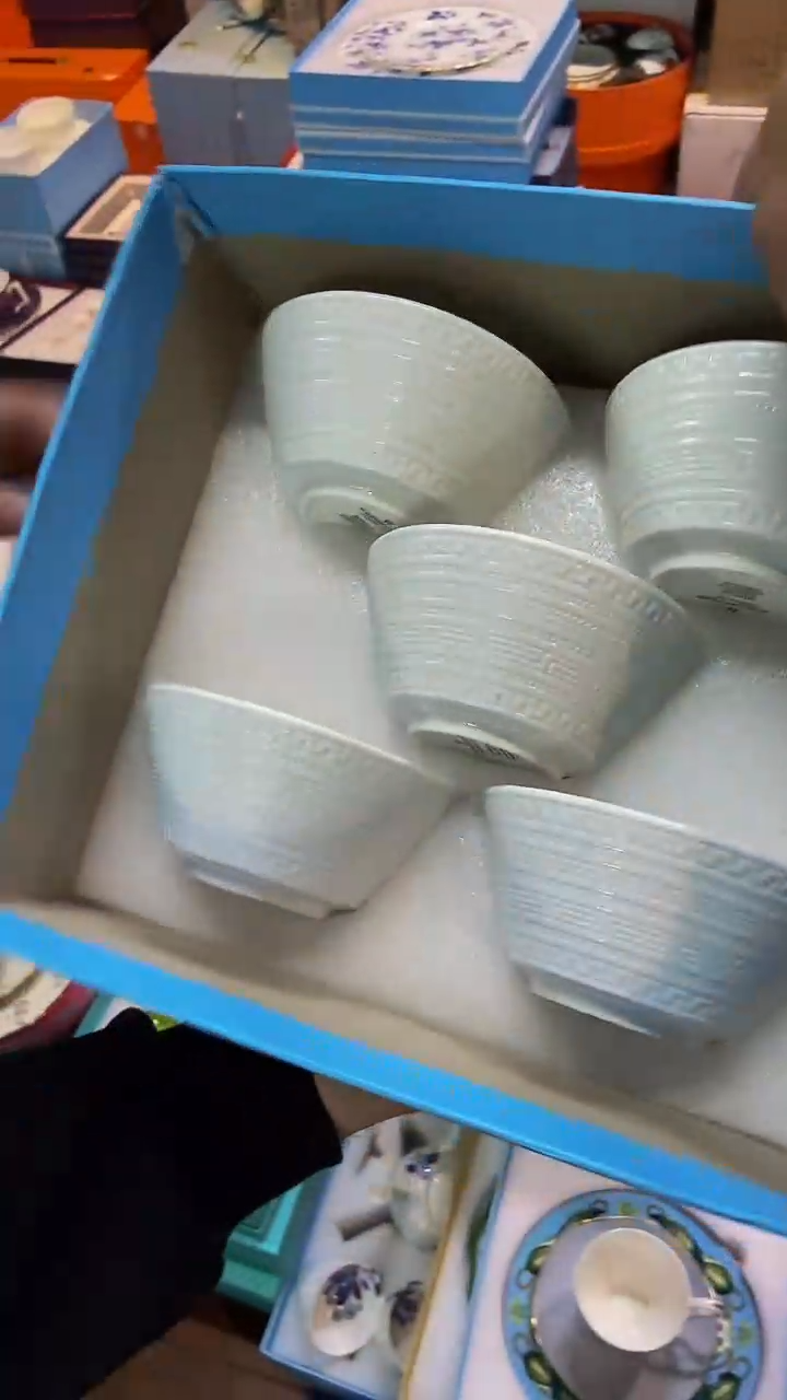 【闪购商品】鸿辉家品牌瓷器，京东包邮！