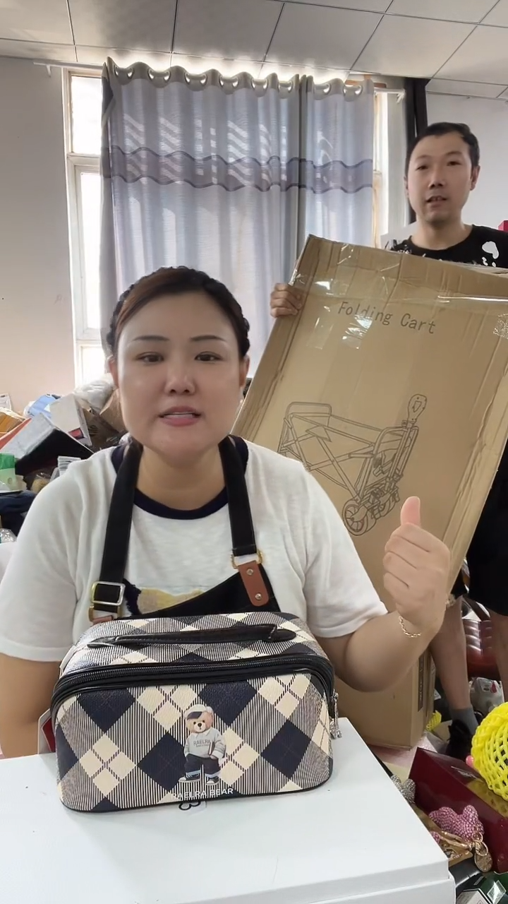 牦牛剖层皮革琪老板女包1号店超好看发图片款坦克轮
