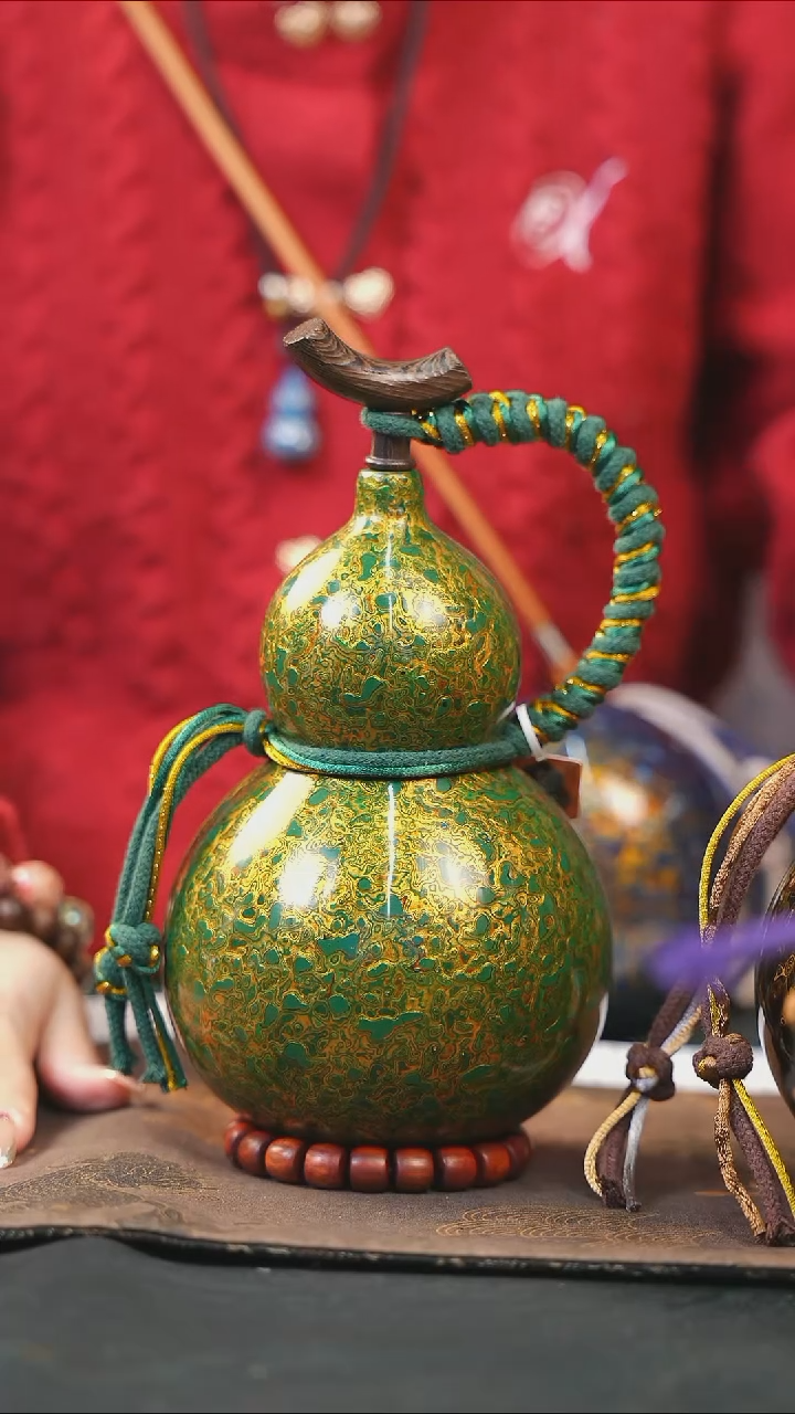 【闪购商品】WD253漆艺酒葫芦不包手串及旋转底座