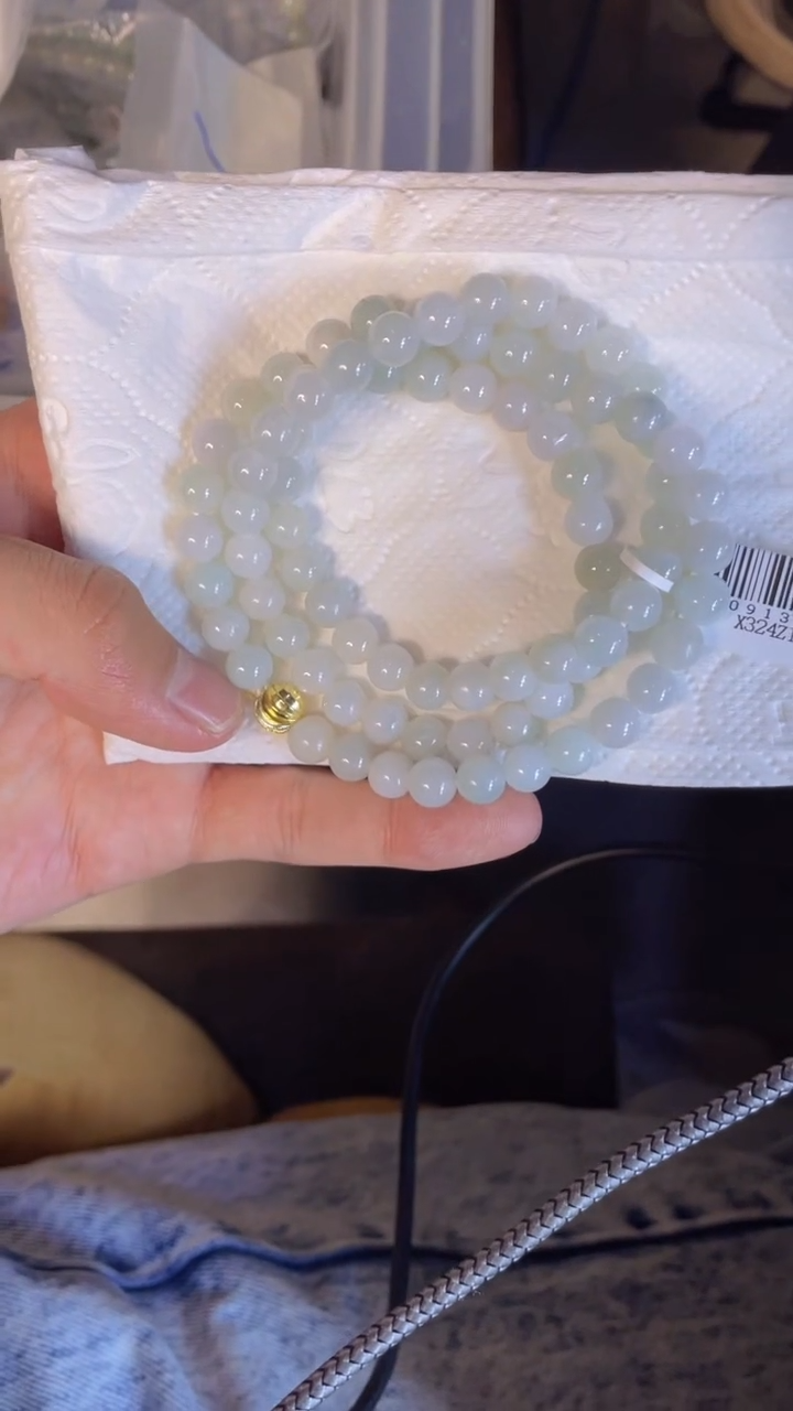 定制翡翠未镶嵌珠串