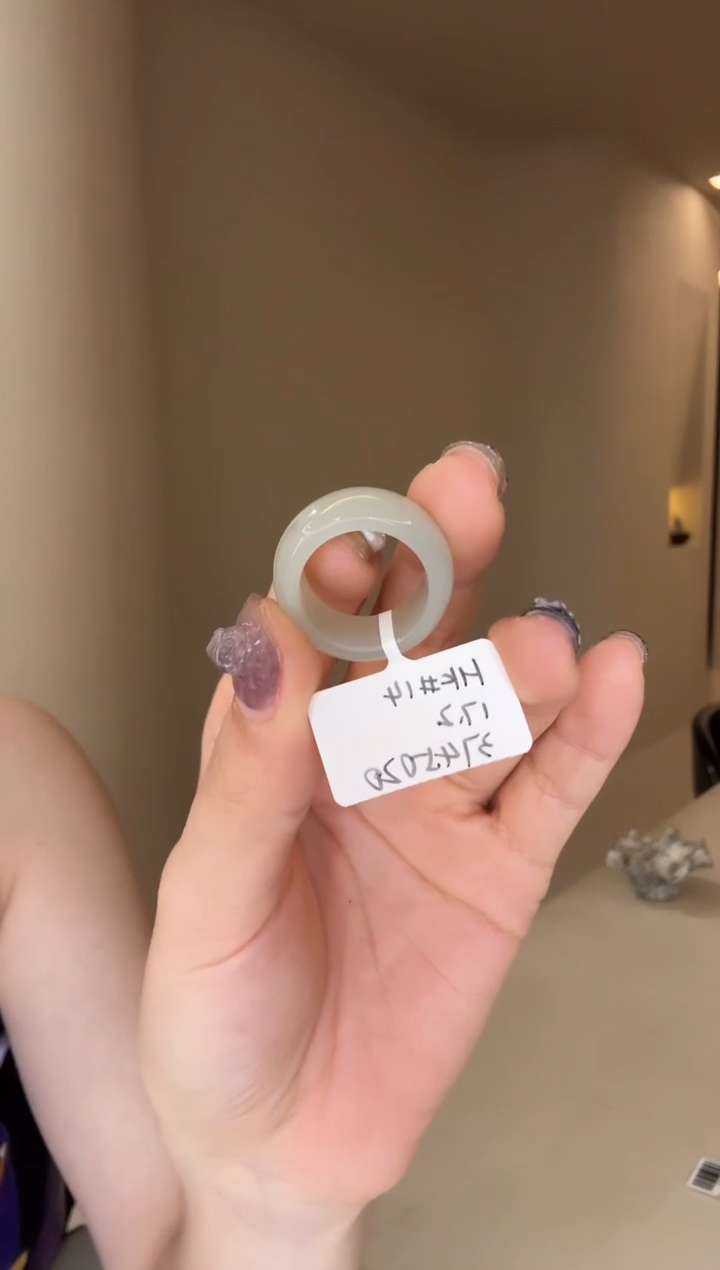 【闪购商品】和田玉戒指未镶嵌14码浅晴直切多样性发其一