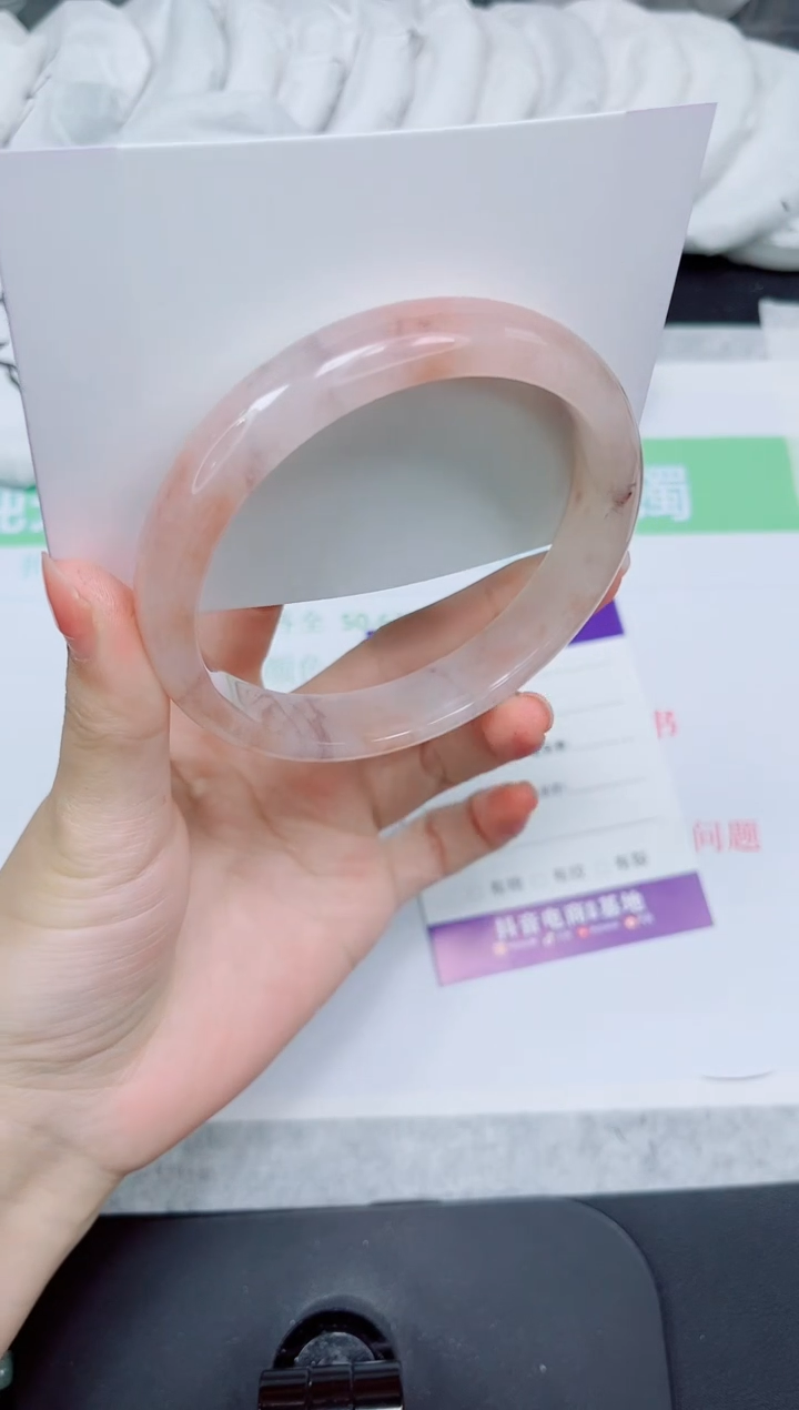 石英质玉手镯未镶嵌214-66