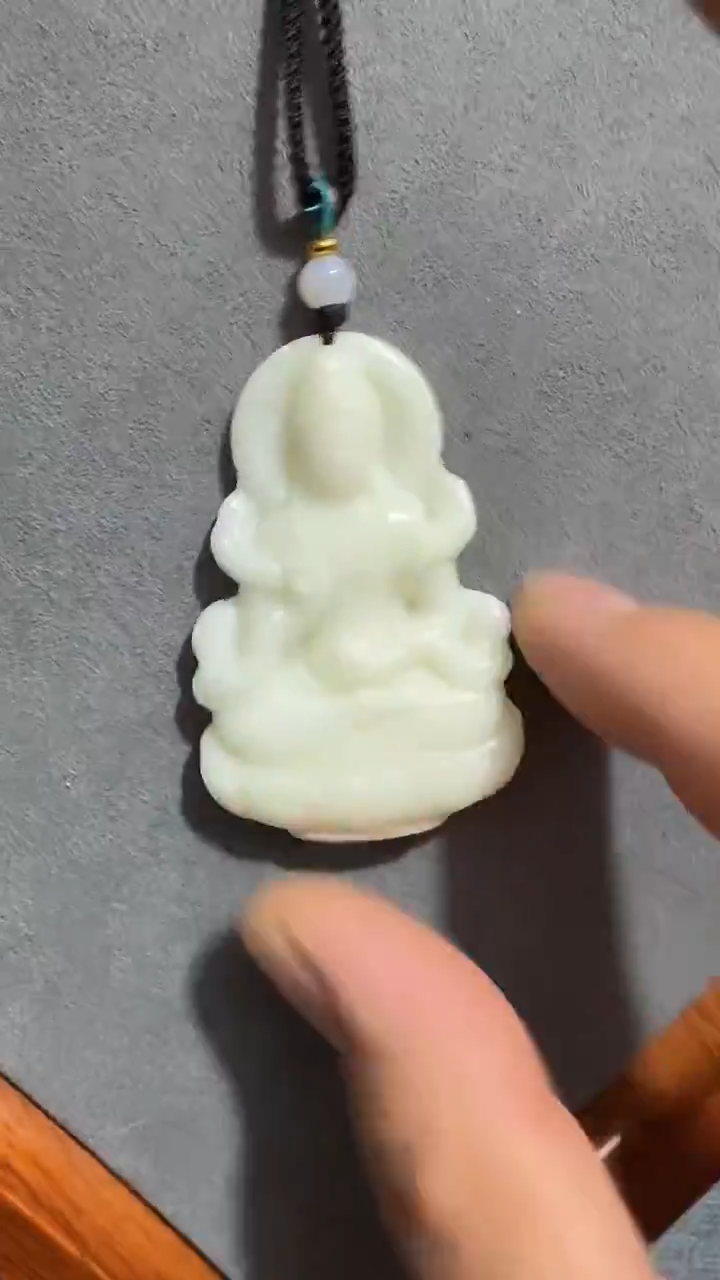 未镶嵌挂件蓝田玉（蛇纹石化大理石玉）蓝田 飘带观音