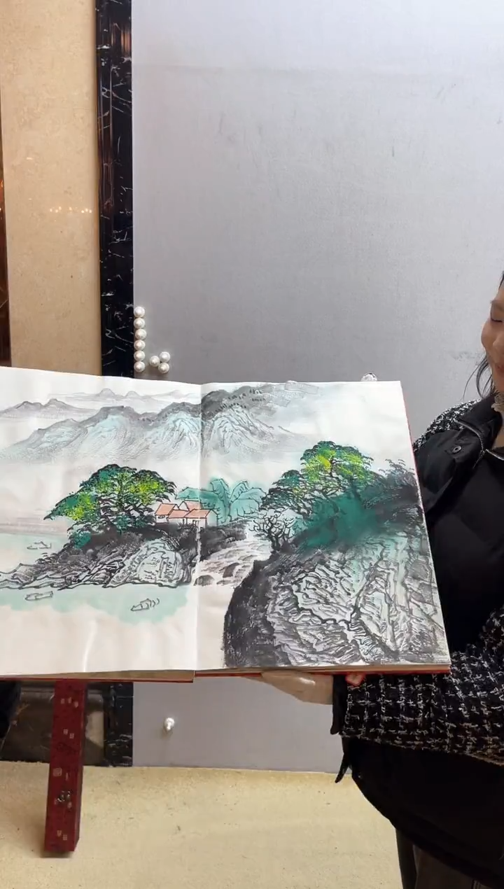 【闪购商品】国画张金专 册页作品
