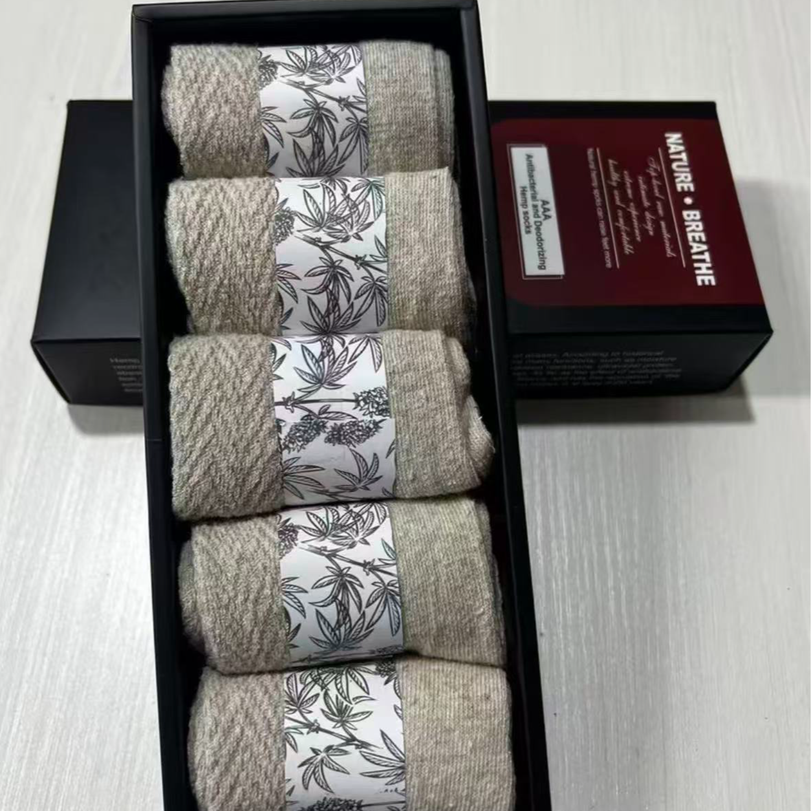 （开播福利）袜子一盒五双装