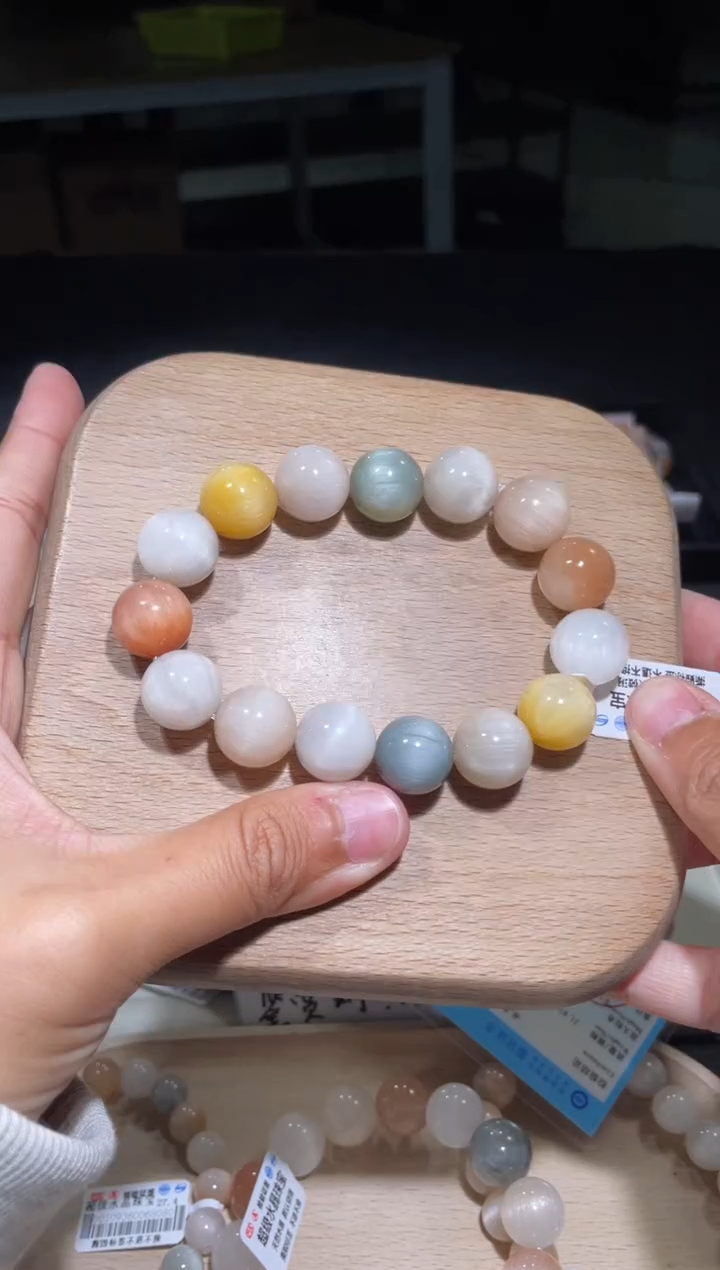 【闪购商品】水晶手链未镶嵌82号多样性发货一I 14+