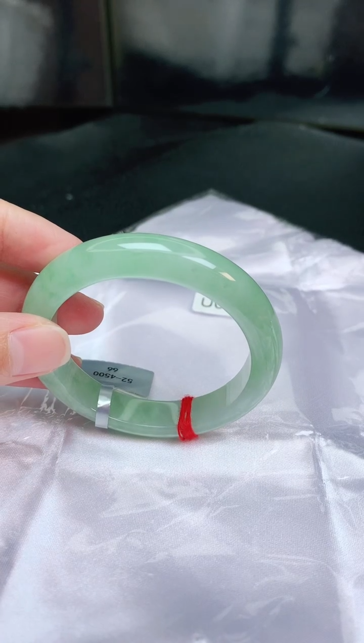 【闪购商品】翡翠手镯未镶嵌缅甸天然A货翡翠