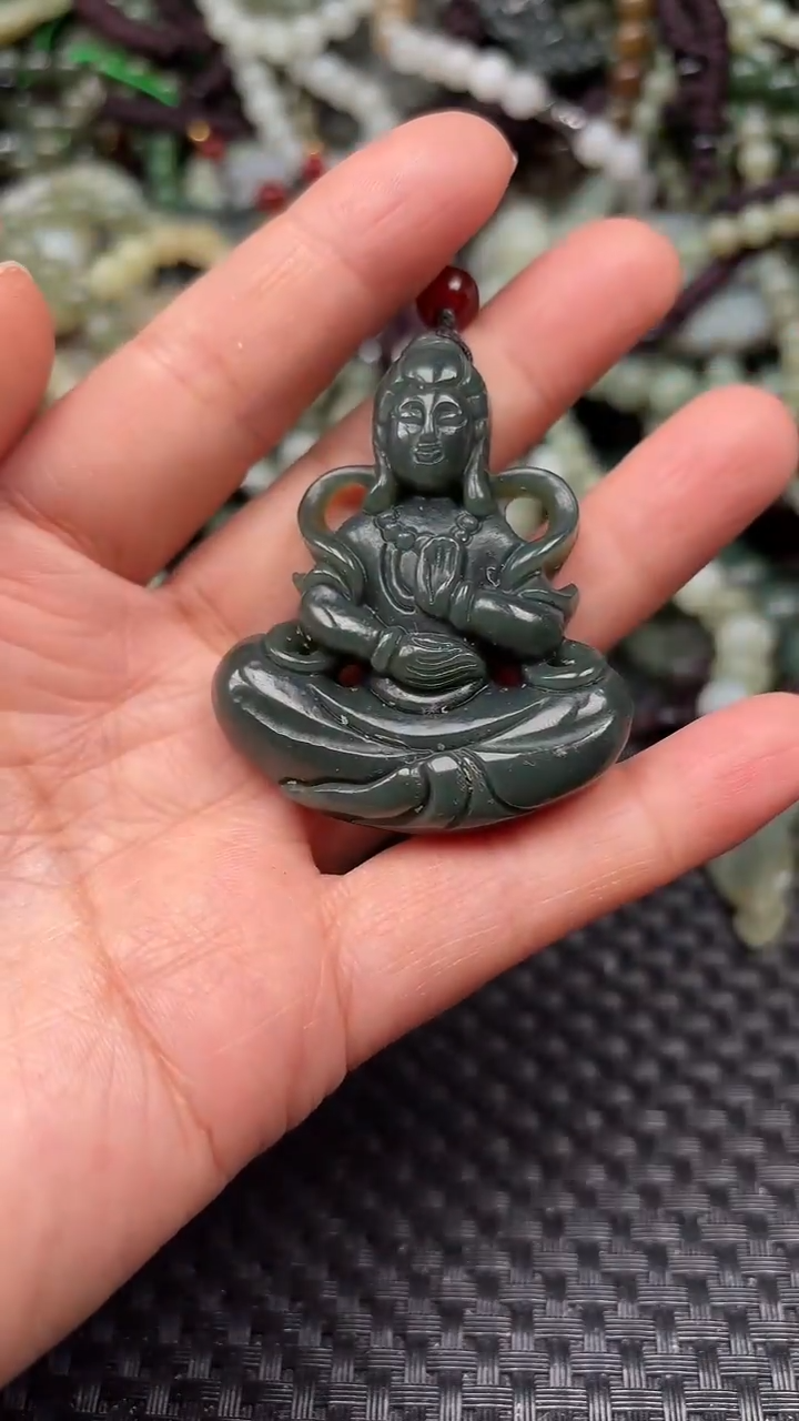 【闪购商品】和田玉颈饰未镶嵌1