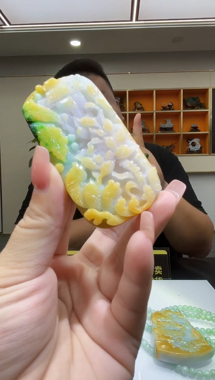 定制翡翠未镶嵌32/0812/C/发其一件/花
