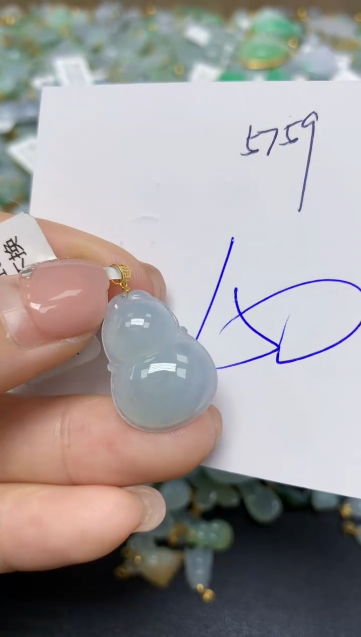 【闪购商品】翡翠挂件18K金镶嵌 天然翡翠A货