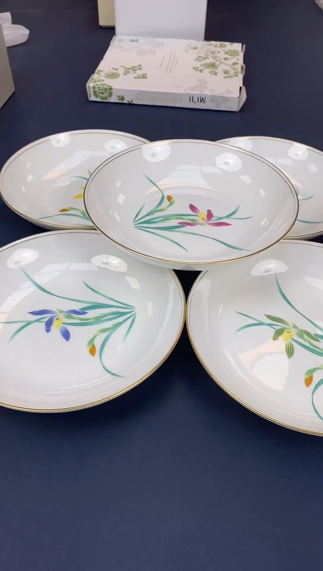 瓷片搬家换新，全部低价@@EH434