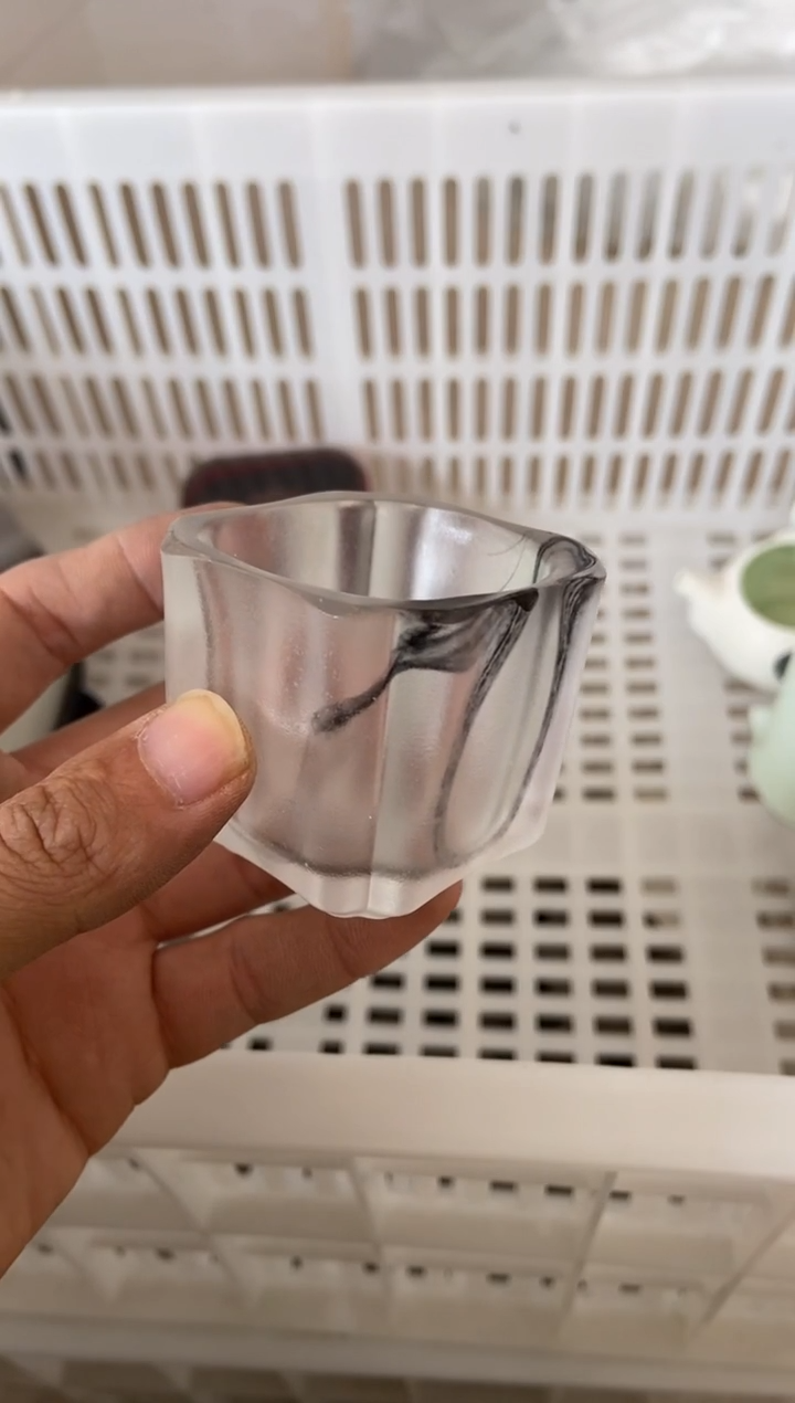 杯子瓷无运费险有瑕疵的摄影的产品有使用过的痕迹有点脏介意勿拍