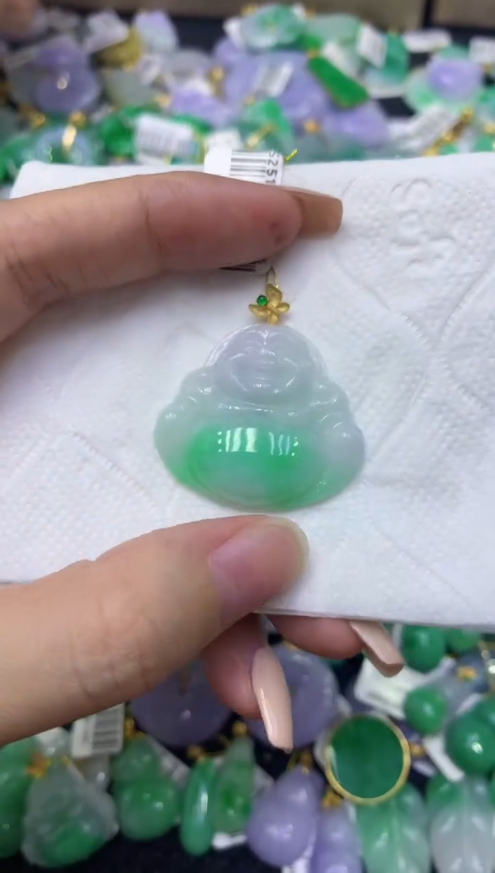 颈饰18K金镶嵌翡翠天然缅甸翡翠A货