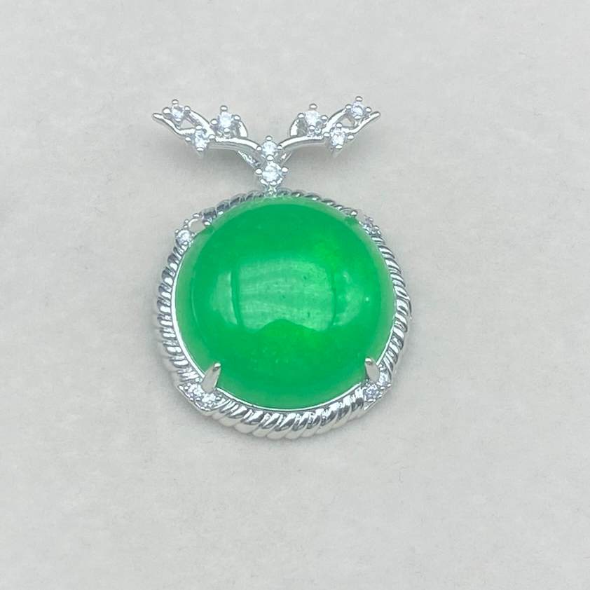 A7 冰绿蛋面挂坠 时尚精美  (多样性发其一)